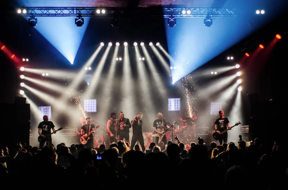 Trabzon Konser Sahnesi Kirala